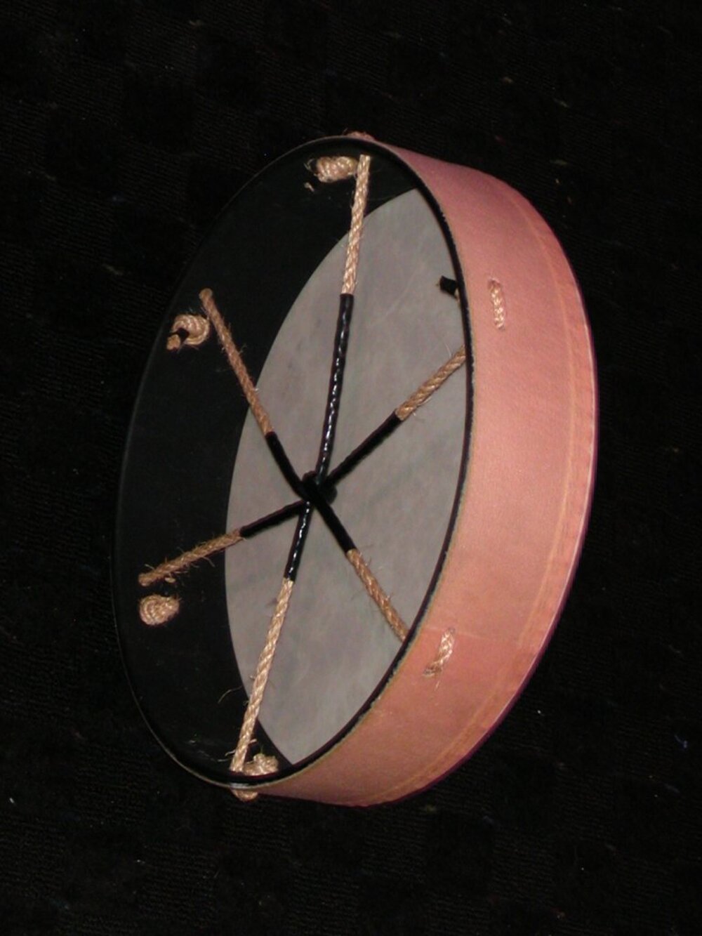 Remo Buffalo Drum 16 inch - Picture 4 of 7